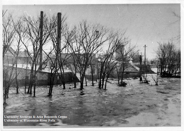 River Falls flood, taken April 5, 1934
