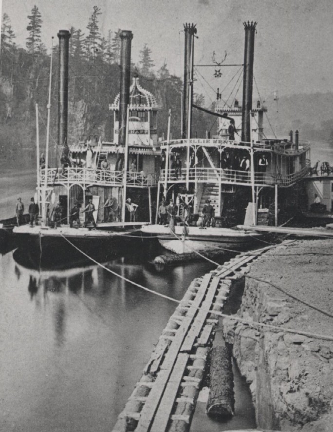 Paddle Wheeler at Osceola