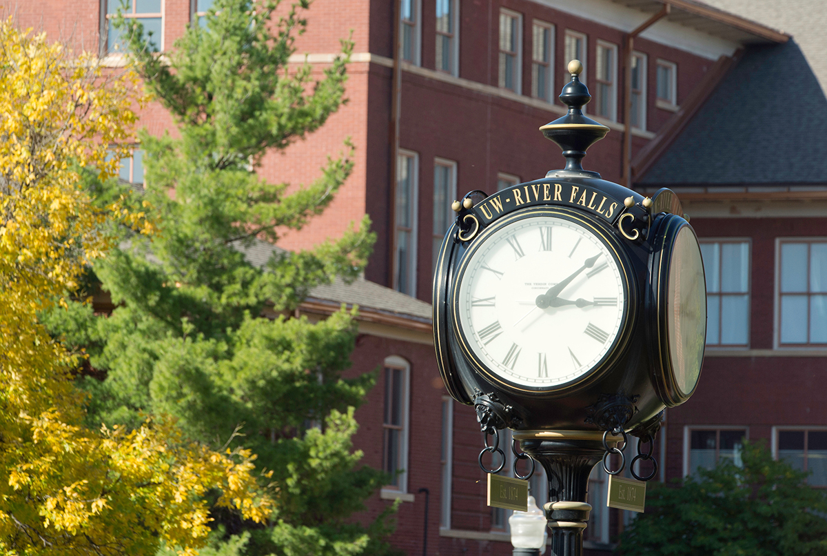 Campus Fall 10092013 kmh 4 1200x806