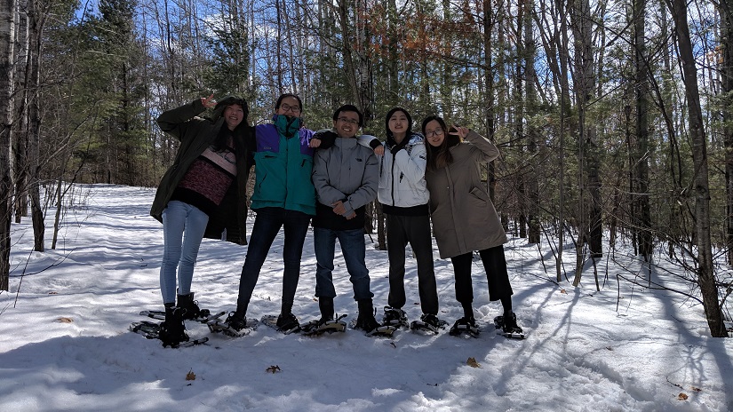 ZISU students snowshoeing