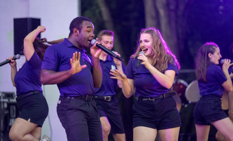 Students Singing