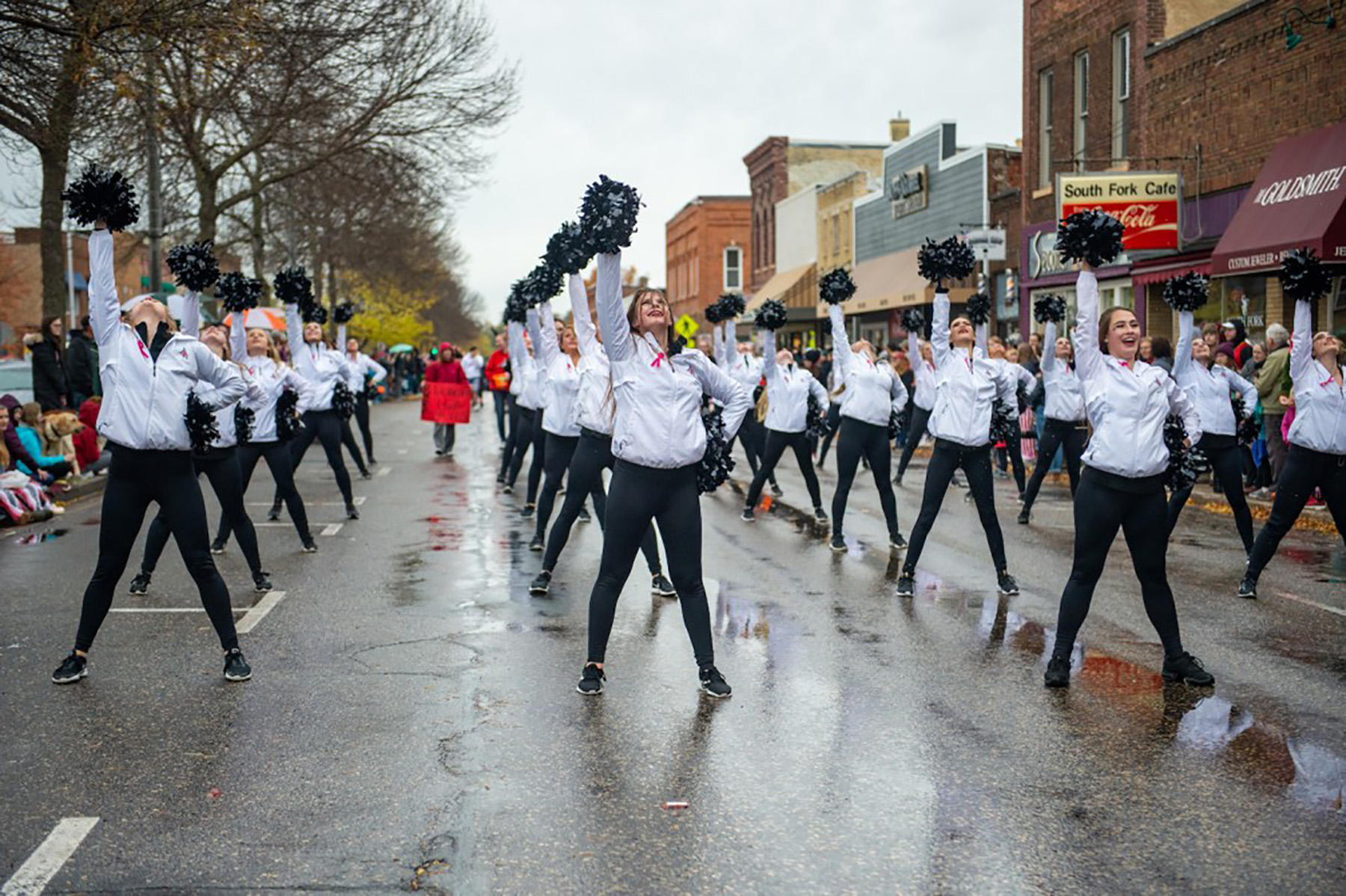 Homecoming-parade-20191019__074