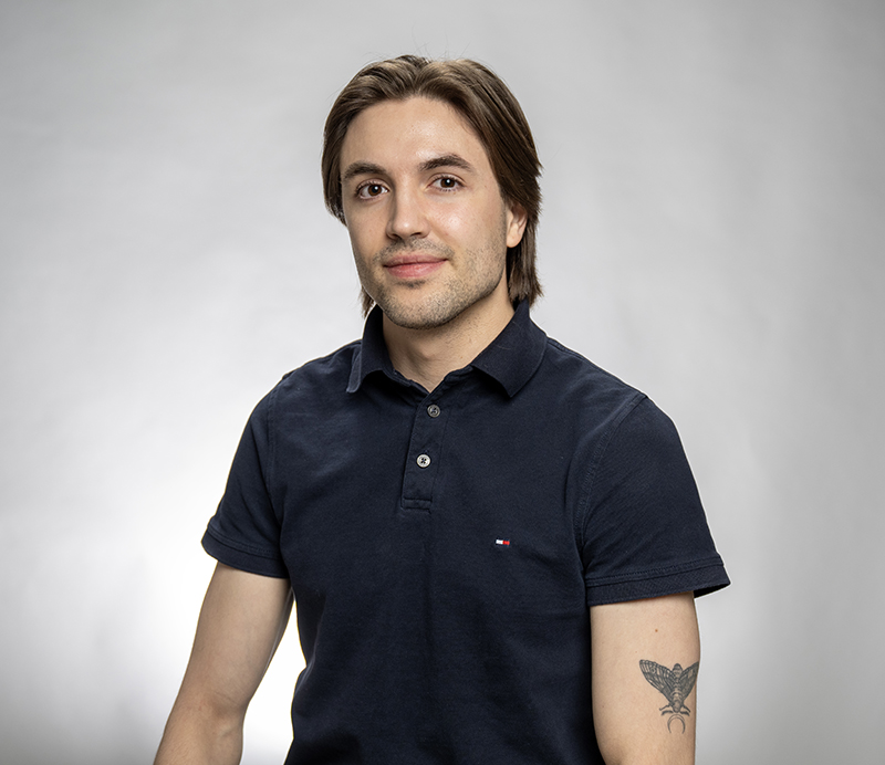 Photo 3_Jack Schindler Van Hoof Headshot