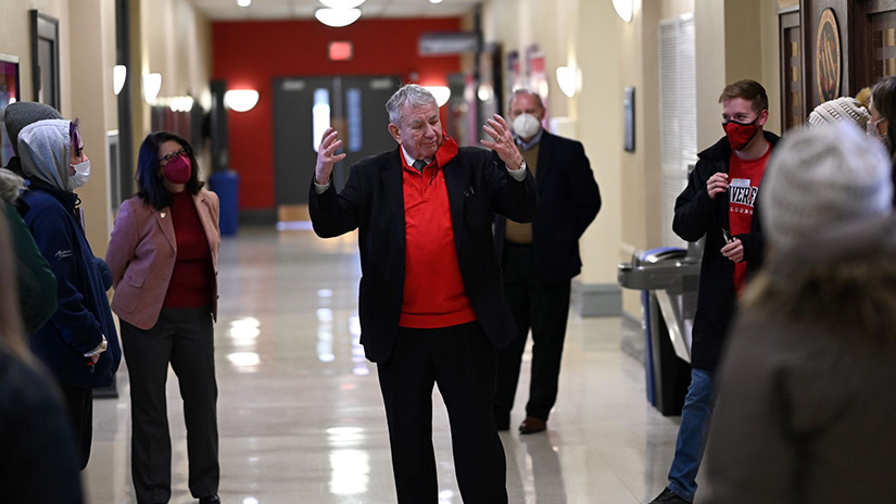 UW System President Tommy Thompson meets with students at UWRF