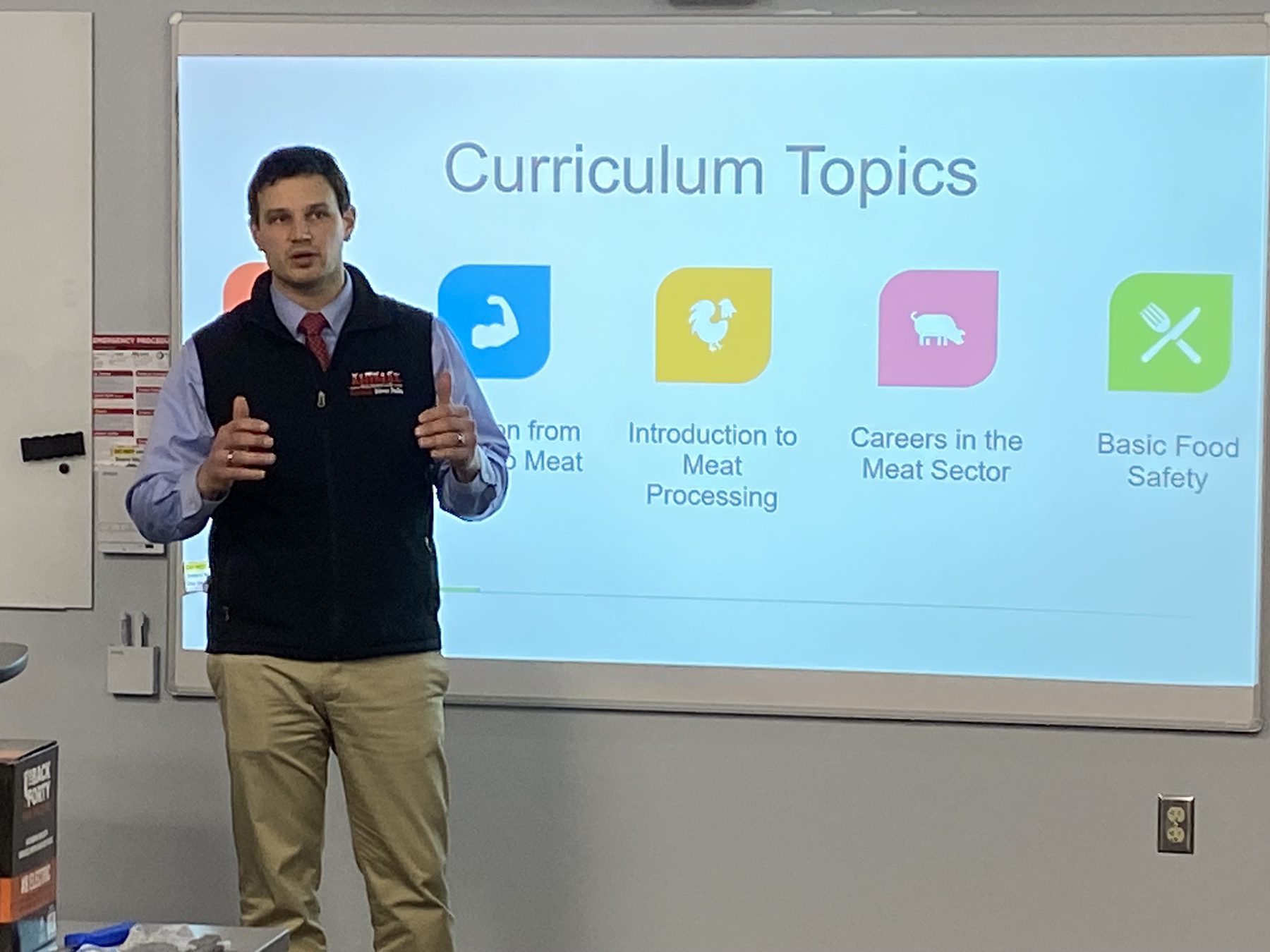 Kurt Vogel, director of the Humane Handling Institute at UW-River Falls, discusses a meat processing curriculum being used at high schools during a January 25 presentation 
