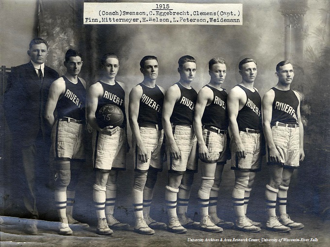 1914-15 Basketball team