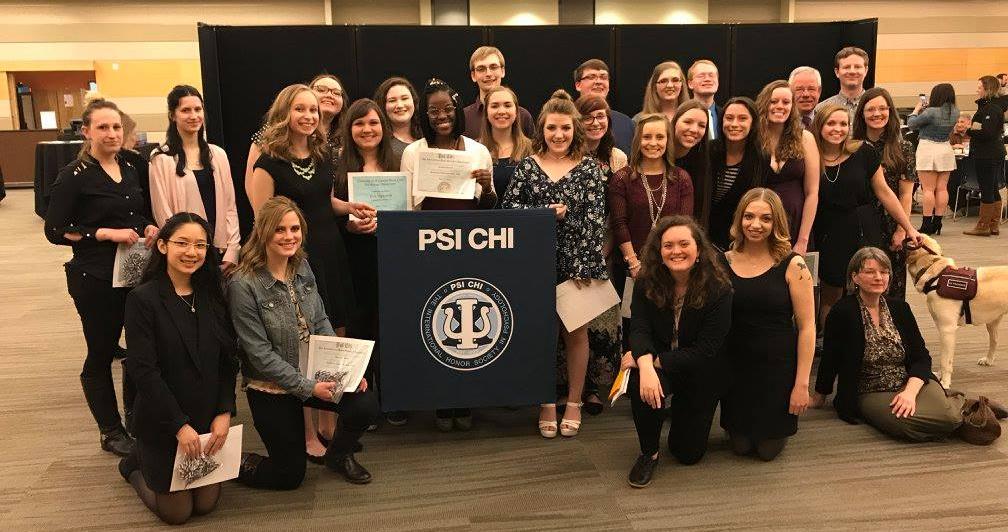 Group photo of the Psi Chi participants in 2018