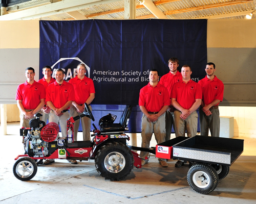 Qtr scale team photo 2013