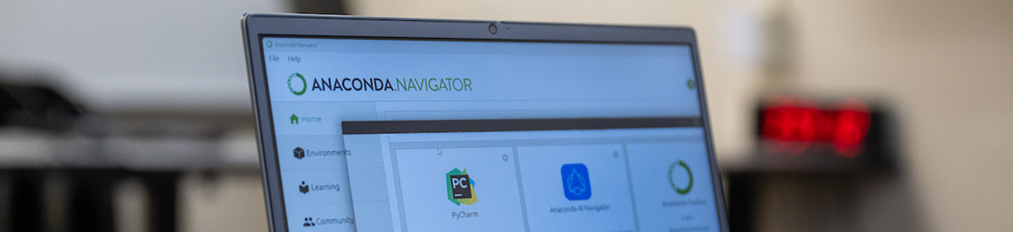 a computer screen that says "Anaconda Navigator" at the top
