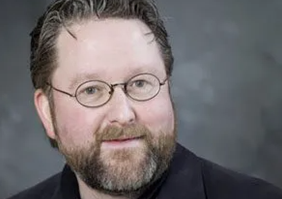 headshot of Peter Mack