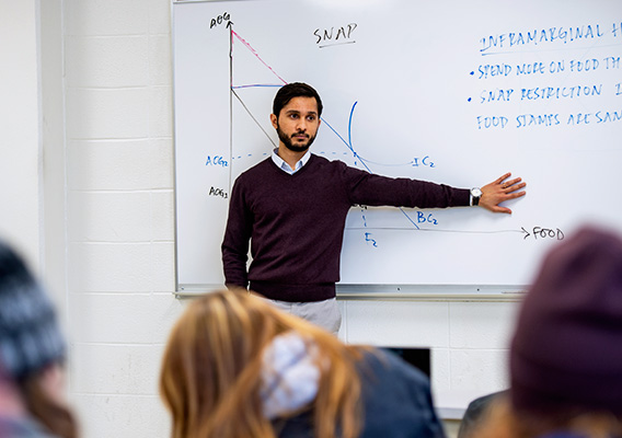 Agricultural Education professor conducts a lecture in front of a group of students